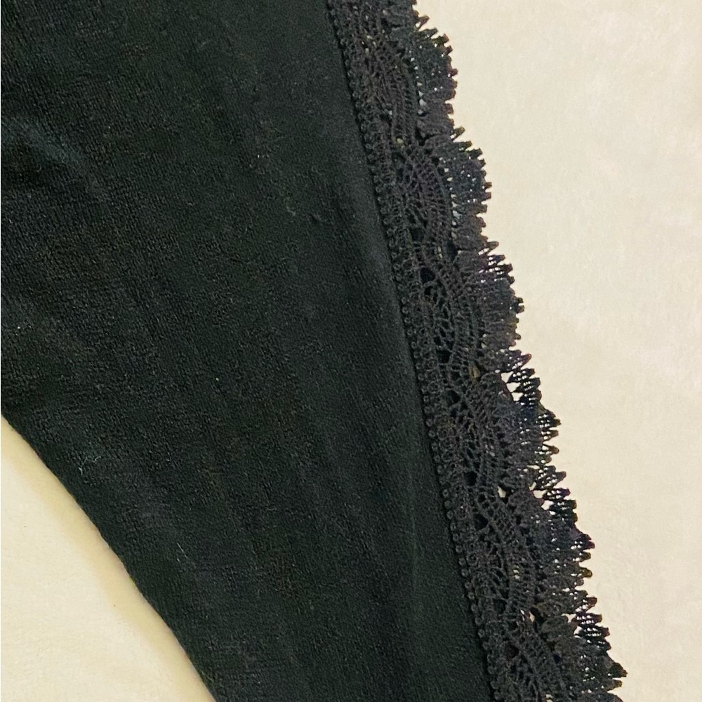 CATO Black Lace Trim Sweater size 22/24 EUC - Picture 3 of 6